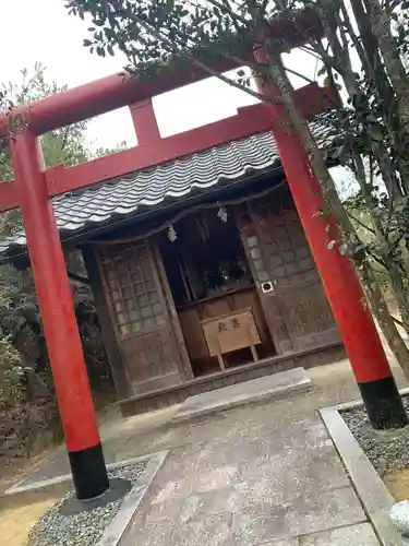 長澤稲荷神社の末社・摂社