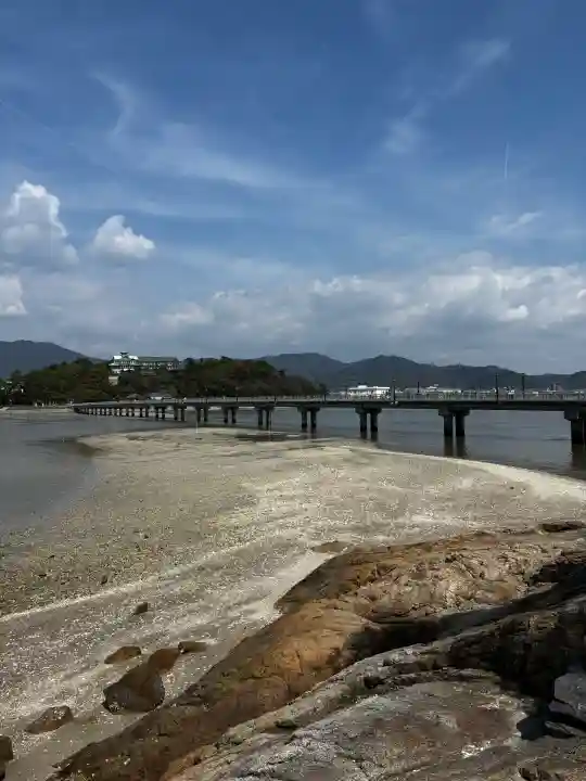 八百富神社の{uncategorized: "未分類", other: "その他", undefined: "問題あり", building: "その他建物", grave: "お墓", sacred_gate: "鳥居", guardian: "狛犬", statue: "像", buddha: "仏像", history: "歴史", nature: "自然", garden: "庭園", animal: "動物", pagoda: "塔", temizu: "手水舎", mountain_gate: "山門・神門", sanctuary: "本殿・本堂", subordinate: "末社・摂社", art: "芸術", scenery: "景色", jizo: "地蔵", ema: "絵馬", goshuin: "御朱印", omikuji: "おみくじ", items: "授与品その他", amulet: "お守り", goshuincho: "御朱印帳", eats: "食事", festival: "お祭り", votive_dance: "神楽", shichigosan: "七五三参", wedding: "結婚式", experience: "体験その他", initially: "初詣", around: "周辺", anti_infection: "感染症対策"}