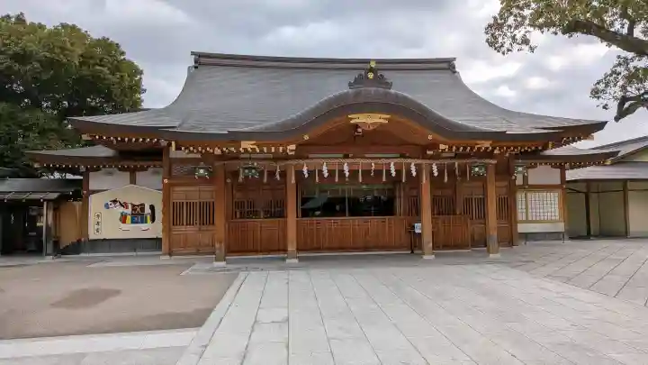 方違神社の{uncategorized: "未分類", other: "その他", undefined: "問題あり", building: "その他建物", grave: "お墓", sacred_gate: "鳥居", guardian: "狛犬", statue: "像", buddha: "仏像", history: "歴史", nature: "自然", garden: "庭園", animal: "動物", pagoda: "塔", temizu: "手水舎", mountain_gate: "山門・神門", sanctuary: "本殿・本堂", subordinate: "末社・摂社", art: "芸術", scenery: "景色", jizo: "地蔵", ema: "絵馬", goshuin: "御朱印", omikuji: "おみくじ", items: "授与品その他", amulet: "お守り", goshuincho: "御朱印帳", eats: "食事", festival: "お祭り", votive_dance: "神楽", shichigosan: "七五三参", wedding: "結婚式", experience: "体験その他", initially: "初詣", around: "周辺", anti_infection: "感染症対策"}