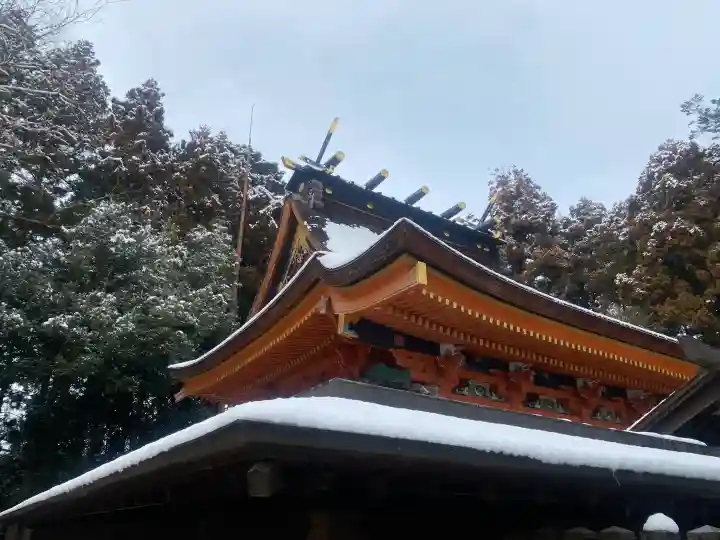 水戸八幡宮の{uncategorized: "未分類", other: "その他", undefined: "問題あり", building: "その他建物", grave: "お墓", sacred_gate: "鳥居", guardian: "狛犬", statue: "像", buddha: "仏像", history: "歴史", nature: "自然", garden: "庭園", animal: "動物", pagoda: "塔", temizu: "手水舎", mountain_gate: "山門・神門", sanctuary: "本殿・本堂", subordinate: "末社・摂社", art: "芸術", scenery: "景色", jizo: "地蔵", ema: "絵馬", goshuin: "御朱印", omikuji: "おみくじ", items: "授与品その他", amulet: "お守り", goshuincho: "御朱印帳", eats: "食事", festival: "お祭り", votive_dance: "神楽", shichigosan: "七五三参", wedding: "結婚式", experience: "体験その他", initially: "初詣", around: "周辺", anti_infection: "感染症対策"}