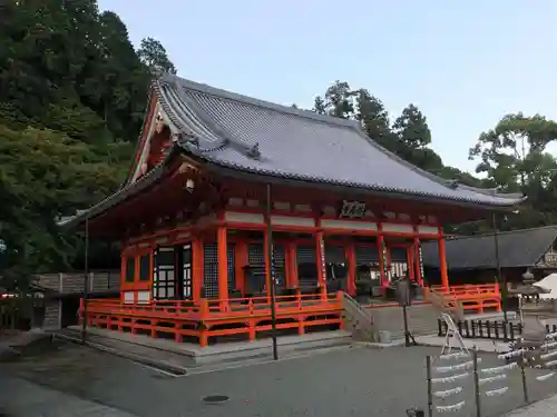 勝尾寺の本殿