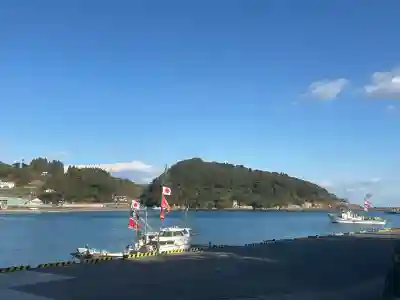 立磐神社の{uncategorized: "未分類", other: "その他", undefined: "問題あり", building: "その他建物", grave: "お墓", sacred_gate: "鳥居", guardian: "狛犬", statue: "像", buddha: "仏像", history: "歴史", nature: "自然", garden: "庭園", animal: "動物", pagoda: "塔", temizu: "手水舎", mountain_gate: "山門・神門", sanctuary: "本殿・本堂", subordinate: "末社・摂社", art: "芸術", scenery: "景色", jizo: "地蔵", ema: "絵馬", goshuin: "御朱印", omikuji: "おみくじ", items: "授与品その他", amulet: "お守り", goshuincho: "御朱印帳", eats: "食事", festival: "お祭り", votive_dance: "神楽", shichigosan: "七五三参", wedding: "結婚式", experience: "体験その他", initially: "初詣", around: "周辺", anti_infection: "感染症対策"}