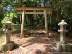 八幡社の鳥居