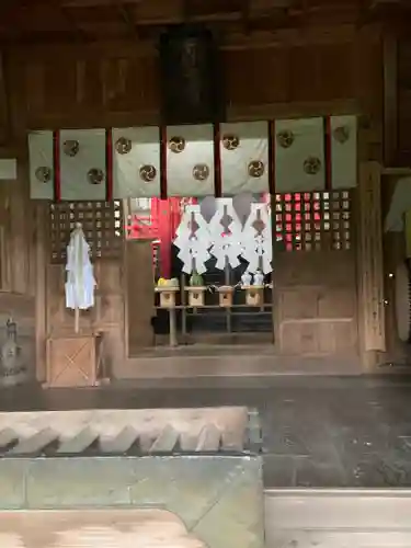 示現神社の本殿・本堂