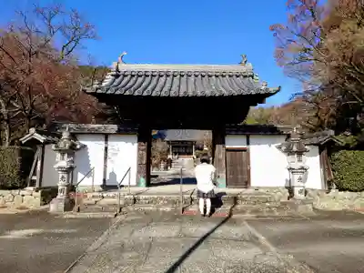 本泉寺の山門・神門