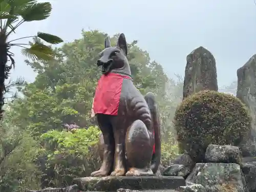 最上稲荷山妙教寺の{uncategorized: "未分類", other: "その他", undefined: "問題あり", building: "その他建物", grave: "お墓", sacred_gate: "鳥居", guardian: "狛犬", statue: "像", buddha: "仏像", history: "歴史", nature: "自然", garden: "庭園", animal: "動物", pagoda: "塔", temizu: "手水舎", mountain_gate: "山門・神門", sanctuary: "本殿・本堂", subordinate: "末社・摂社", art: "芸術", scenery: "景色", jizo: "地蔵", ema: "絵馬", goshuin: "御朱印", omikuji: "おみくじ", items: "授与品その他", amulet: "お守り", goshuincho: "御朱印帳", eats: "食事", festival: "お祭り", votive_dance: "神楽", shichigosan: "七五三参", wedding: "結婚式", experience: "体験その他", initially: "初詣", around: "周辺", anti_infection: "感染症対策"}