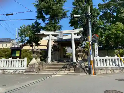 片埜神社の鳥居