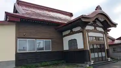 真照寺の本殿・本堂