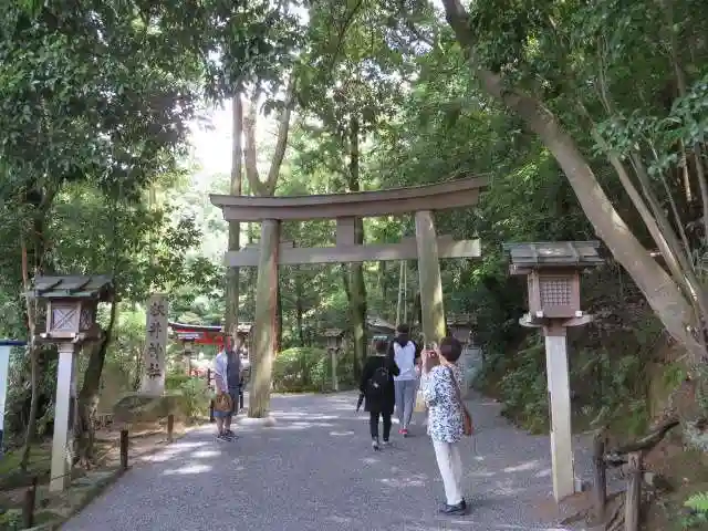 狭井坐大神荒魂神社(狭井神社)(奈良県)