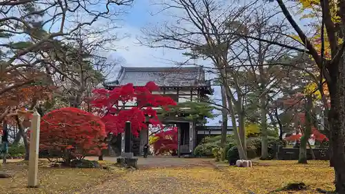 八幡秋田神社(秋田県)