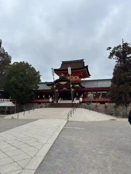 石清水八幡宮の{uncategorized: "未分類", other: "その他", undefined: "問題あり", building: "その他建物", grave: "お墓", sacred_gate: "鳥居", guardian: "狛犬", statue: "像", buddha: "仏像", history: "歴史", nature: "自然", garden: "庭園", animal: "動物", pagoda: "塔", temizu: "手水舎", mountain_gate: "山門・神門", sanctuary: "本殿・本堂", subordinate: "末社・摂社", art: "芸術", scenery: "景色", jizo: "地蔵", ema: "絵馬", goshuin: "御朱印", omikuji: "おみくじ", items: "授与品その他", amulet: "お守り", goshuincho: "御朱印帳", eats: "食事", festival: "お祭り", votive_dance: "神楽", shichigosan: "七五三参", wedding: "結婚式", experience: "体験その他", initially: "初詣", around: "周辺", anti_infection: "感染症対策"}