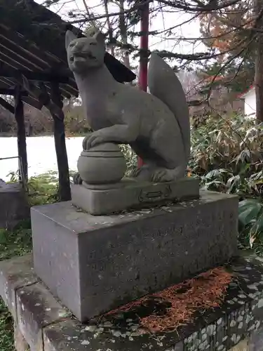 砂原稲荷神社の狛犬