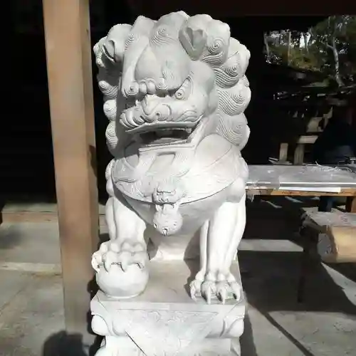 唐澤山神社の狛犬