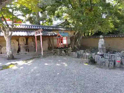 新薬師寺の末社・摂社