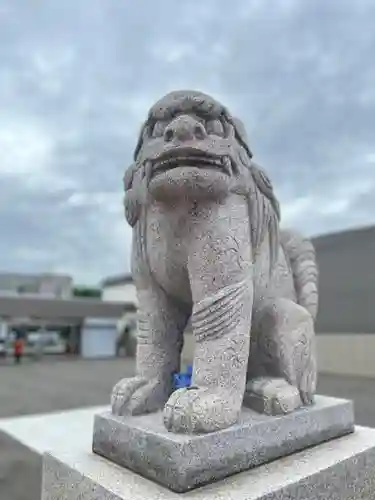 新川皇大神社の狛犬