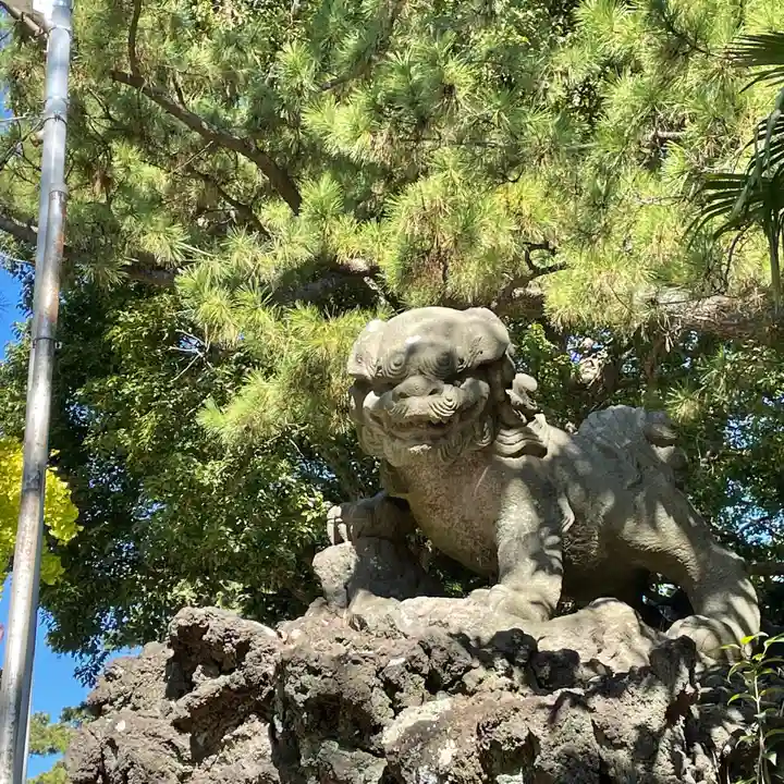 山野浅間神社の狛犬