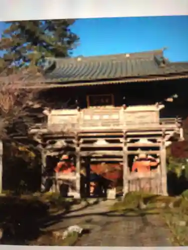 満願寺の山門