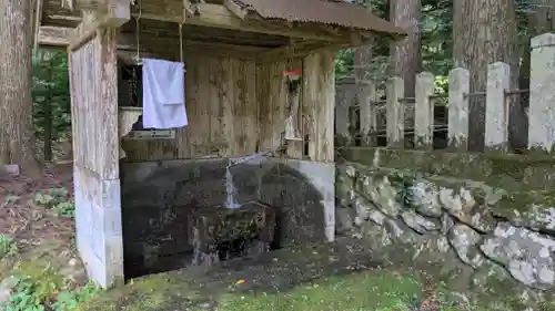 思子淵神社(滋賀県)