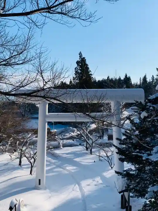 土津神社|こどもと出世の神さまの鳥居