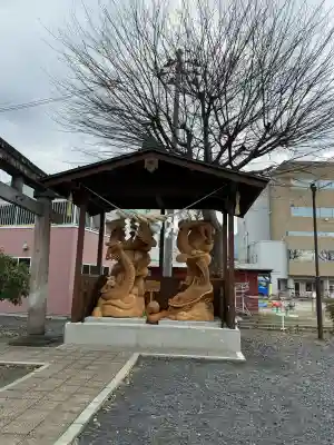 諏訪神社の{uncategorized: "未分類", other: "その他", undefined: "問題あり", building: "その他建物", grave: "お墓", sacred_gate: "鳥居", guardian: "狛犬", statue: "像", buddha: "仏像", history: "歴史", nature: "自然", garden: "庭園", animal: "動物", pagoda: "塔", temizu: "手水舎", mountain_gate: "山門・神門", sanctuary: "本殿・本堂", subordinate: "末社・摂社", art: "芸術", scenery: "景色", jizo: "地蔵", ema: "絵馬", goshuin: "御朱印", omikuji: "おみくじ", items: "授与品その他", amulet: "お守り", goshuincho: "御朱印帳", eats: "食事", festival: "お祭り", votive_dance: "神楽", shichigosan: "七五三参", wedding: "結婚式", experience: "体験その他", initially: "初詣", around: "周辺", anti_infection: "感染症対策"}
