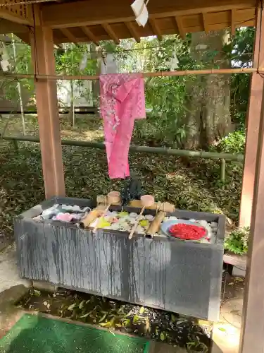 下野 星宮神社の{uncategorized: "未分類", other: "その他", undefined: "問題あり", building: "その他建物", grave: "お墓", sacred_gate: "鳥居", guardian: "狛犬", statue: "像", buddha: "仏像", history: "歴史", nature: "自然", garden: "庭園", animal: "動物", pagoda: "塔", temizu: "手水舎", mountain_gate: "山門・神門", sanctuary: "本殿・本堂", subordinate: "末社・摂社", art: "芸術", scenery: "景色", jizo: "地蔵", ema: "絵馬", goshuin: "御朱印", omikuji: "おみくじ", items: "授与品その他", amulet: "お守り", goshuincho: "御朱印帳", eats: "食事", festival: "お祭り", votive_dance: "神楽", shichigosan: "七五三参", wedding: "結婚式", experience: "体験その他", initially: "初詣", around: "周辺", anti_infection: "感染症対策"}