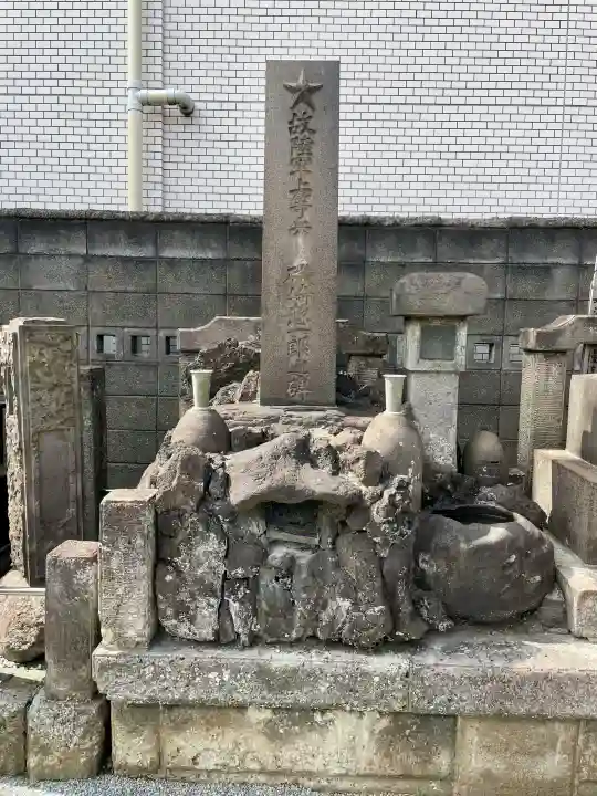 成佛寺の{uncategorized: "未分類", other: "その他", undefined: "問題あり", building: "その他建物", grave: "お墓", sacred_gate: "鳥居", guardian: "狛犬", statue: "像", buddha: "仏像", history: "歴史", nature: "自然", garden: "庭園", animal: "動物", pagoda: "塔", temizu: "手水舎", mountain_gate: "山門・神門", sanctuary: "本殿・本堂", subordinate: "末社・摂社", art: "芸術", scenery: "景色", jizo: "地蔵", ema: "絵馬", goshuin: "御朱印", omikuji: "おみくじ", items: "授与品その他", amulet: "お守り", goshuincho: "御朱印帳", eats: "食事", festival: "お祭り", votive_dance: "神楽", shichigosan: "七五三参", wedding: "結婚式", experience: "体験その他", initially: "初詣", around: "周辺", anti_infection: "感染症対策"}