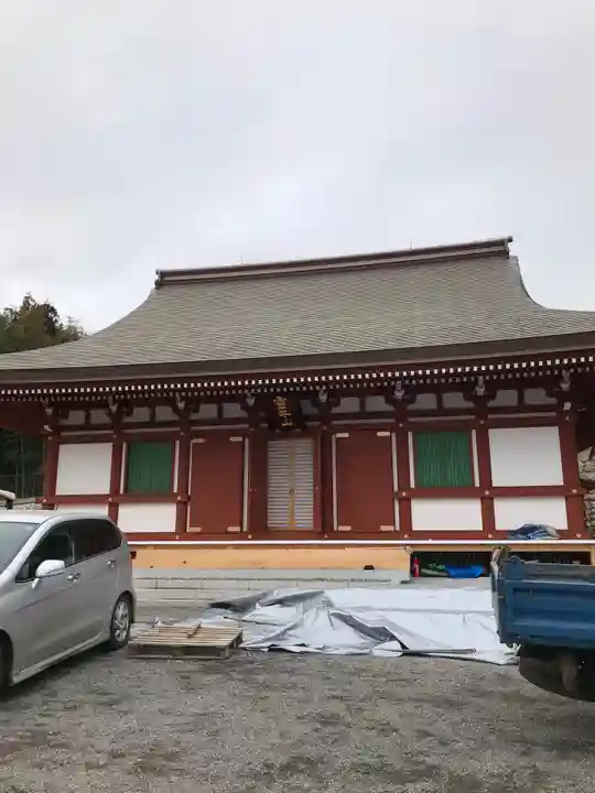 威徳院 極楽寺の本殿・本堂
