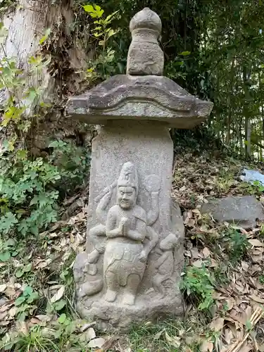 八幡神社の仏像