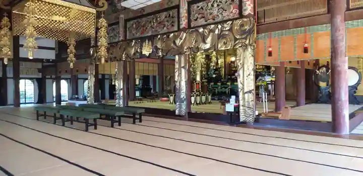 光明寺の本殿・本堂