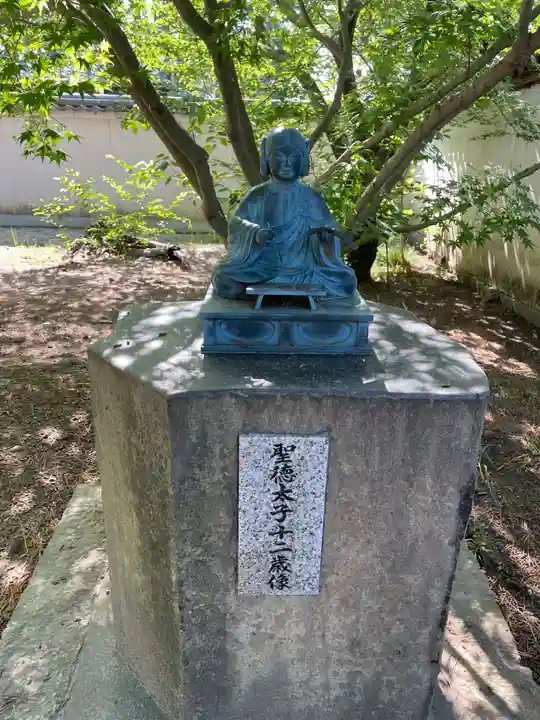 鶴林寺(兵庫県)