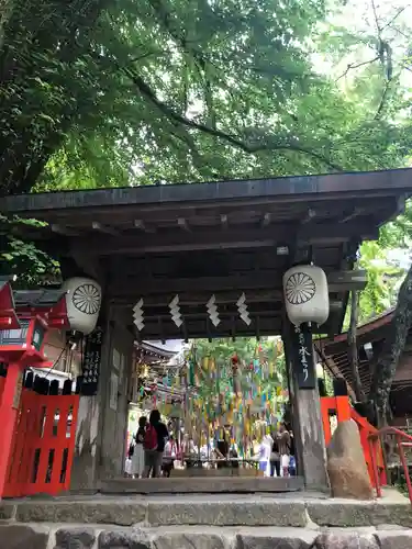貴船神社の山門・神門