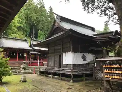 新海三社神社(長野県)