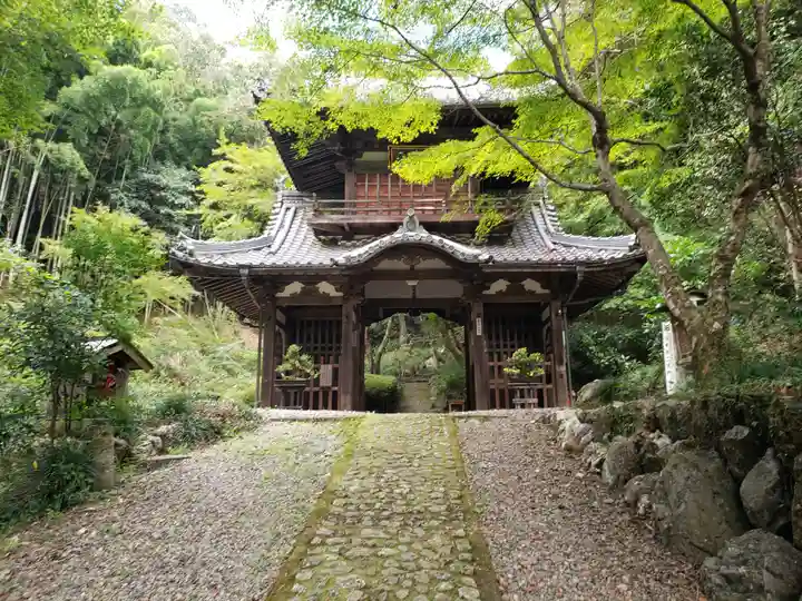 清水寺の山門・神門