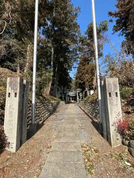大蔵神社の{uncategorized: "未分類", other: "その他", undefined: "問題あり", building: "その他建物", grave: "お墓", sacred_gate: "鳥居", guardian: "狛犬", statue: "像", buddha: "仏像", history: "歴史", nature: "自然", garden: "庭園", animal: "動物", pagoda: "塔", temizu: "手水舎", mountain_gate: "山門・神門", sanctuary: "本殿・本堂", subordinate: "末社・摂社", art: "芸術", scenery: "景色", jizo: "地蔵", ema: "絵馬", goshuin: "御朱印", omikuji: "おみくじ", items: "授与品その他", amulet: "お守り", goshuincho: "御朱印帳", eats: "食事", festival: "お祭り", votive_dance: "神楽", shichigosan: "七五三参", wedding: "結婚式", experience: "体験その他", initially: "初詣", around: "周辺", anti_infection: "感染症対策"}