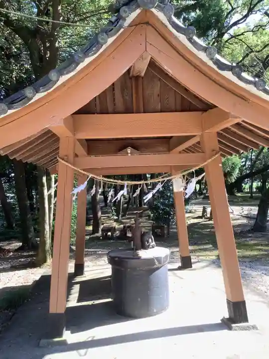 犬ヶ坪神明社の手水舎