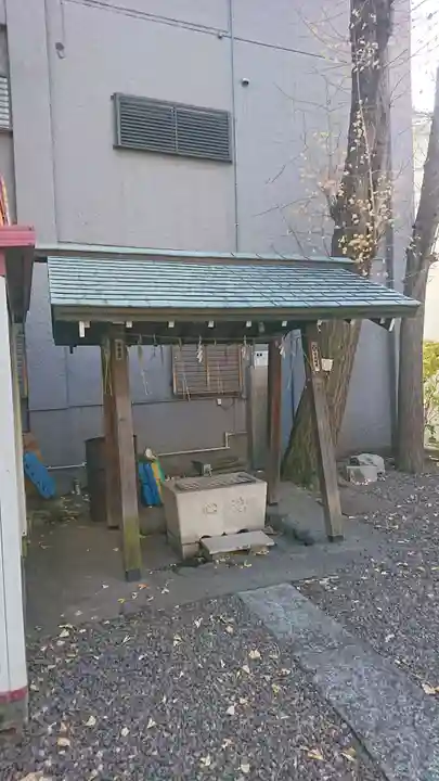 諏訪神社の手水舎