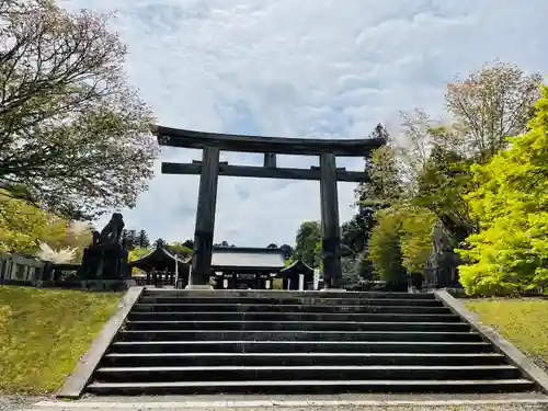 吉野神宮の鳥居