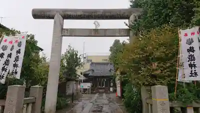池袋御嶽神社の鳥居