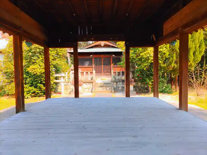 子安神明社(大留町6)の本殿・本堂