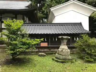 新海三社神社(長野県)