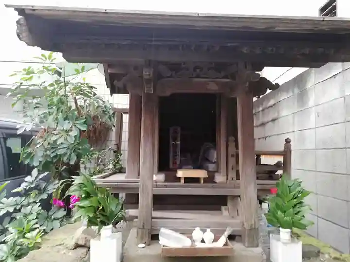 一本杉元八幡神社の本殿・本堂