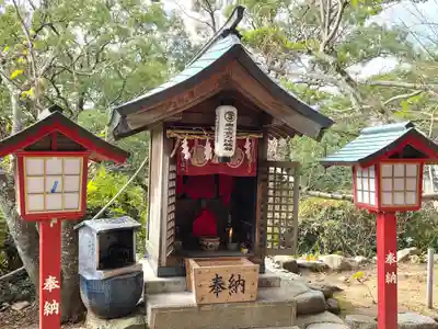 宮地嶽神社の末社・摂社