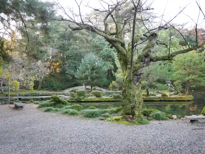 尾山神社の庭園