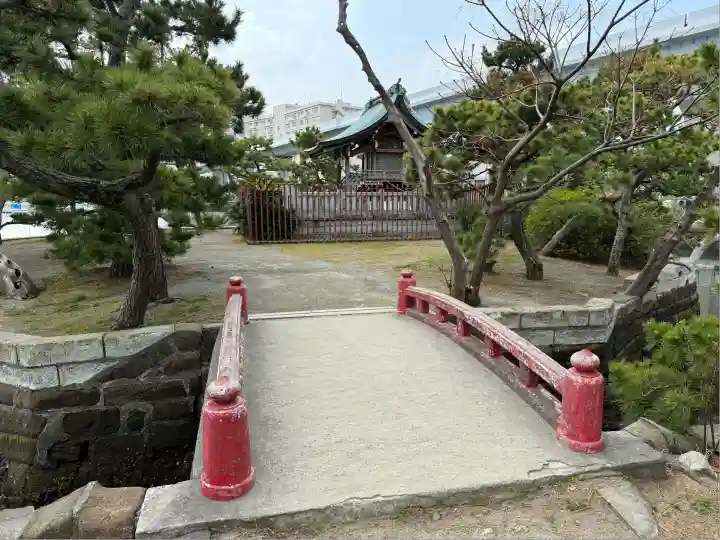 琵琶島神社(神奈川県)