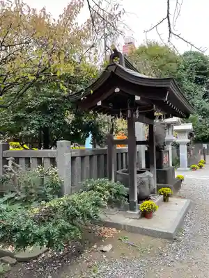 牛天神北野神社の手水舎