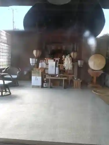楠森稲荷神社の{uncategorized: "未分類", other: "その他", undefined: "問題あり", building: "その他建物", grave: "お墓", sacred_gate: "鳥居", guardian: "狛犬", statue: "像", buddha: "仏像", history: "歴史", nature: "自然", garden: "庭園", animal: "動物", pagoda: "塔", temizu: "手水舎", mountain_gate: "山門・神門", sanctuary: "本殿・本堂", subordinate: "末社・摂社", art: "芸術", scenery: "景色", jizo: "地蔵", ema: "絵馬", goshuin: "御朱印", omikuji: "おみくじ", items: "授与品その他", amulet: "お守り", goshuincho: "御朱印帳", eats: "食事", festival: "お祭り", votive_dance: "神楽", shichigosan: "七五三参", wedding: "結婚式", experience: "体験その他", initially: "初詣", around: "周辺", anti_infection: "感染症対策"}