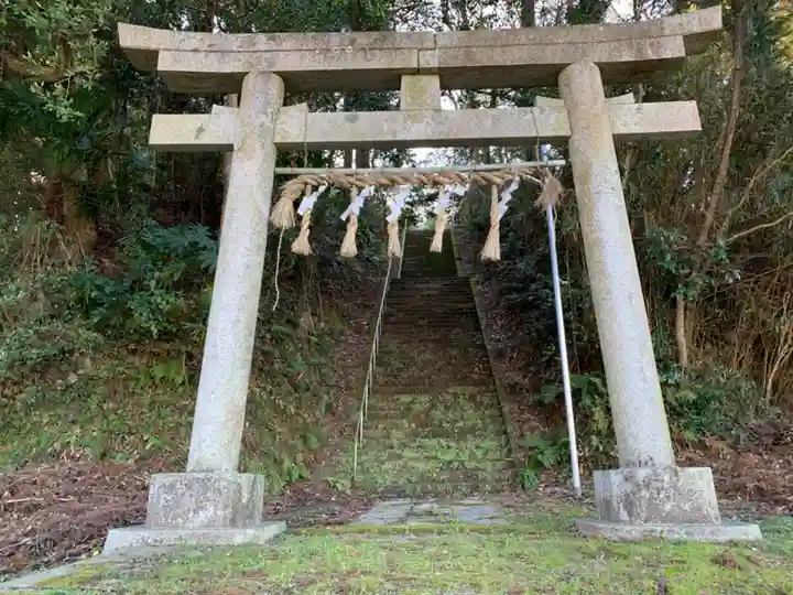 坂本神社の鳥居