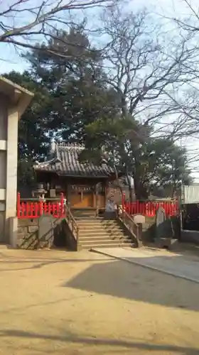 烏山稲荷神社の建物その他