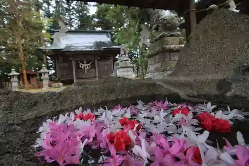 田村神社の手水舎