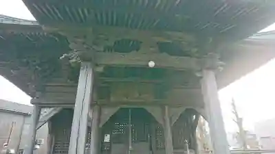 薬師堂の本殿・本堂